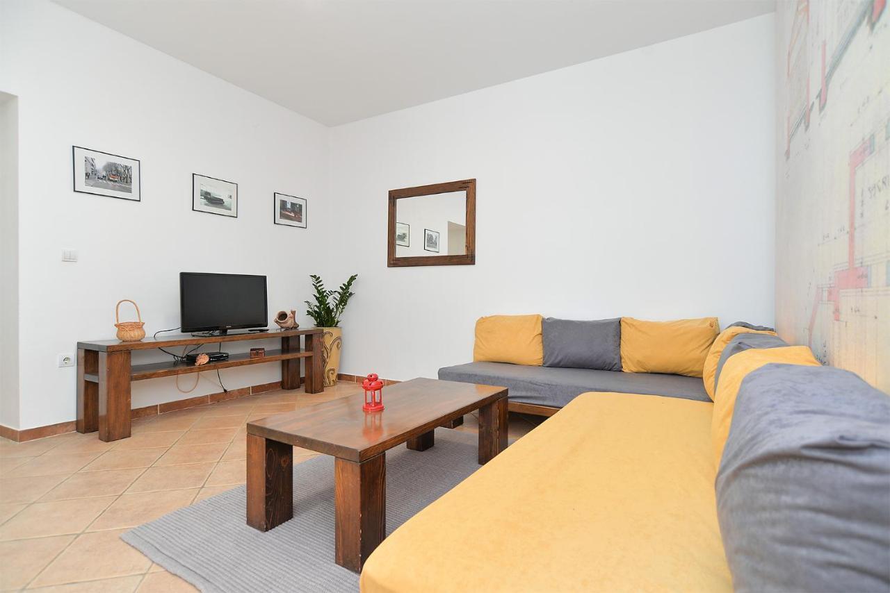 プーラ House Dragan 1231ヴィラ エクステリア 写真
