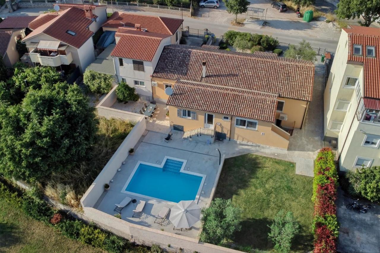 プーラ House Dragan 1231ヴィラ エクステリア 写真